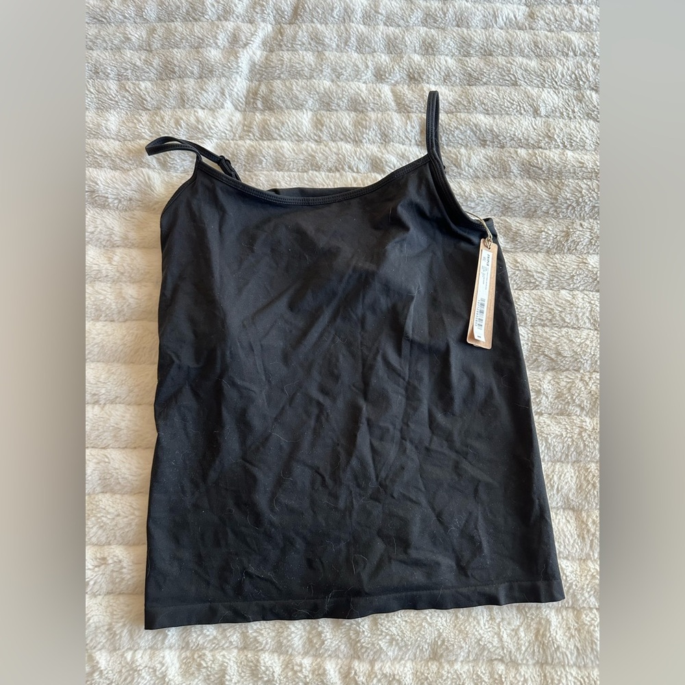 SKIMS Soft Smoothing Seamless Cami In Black